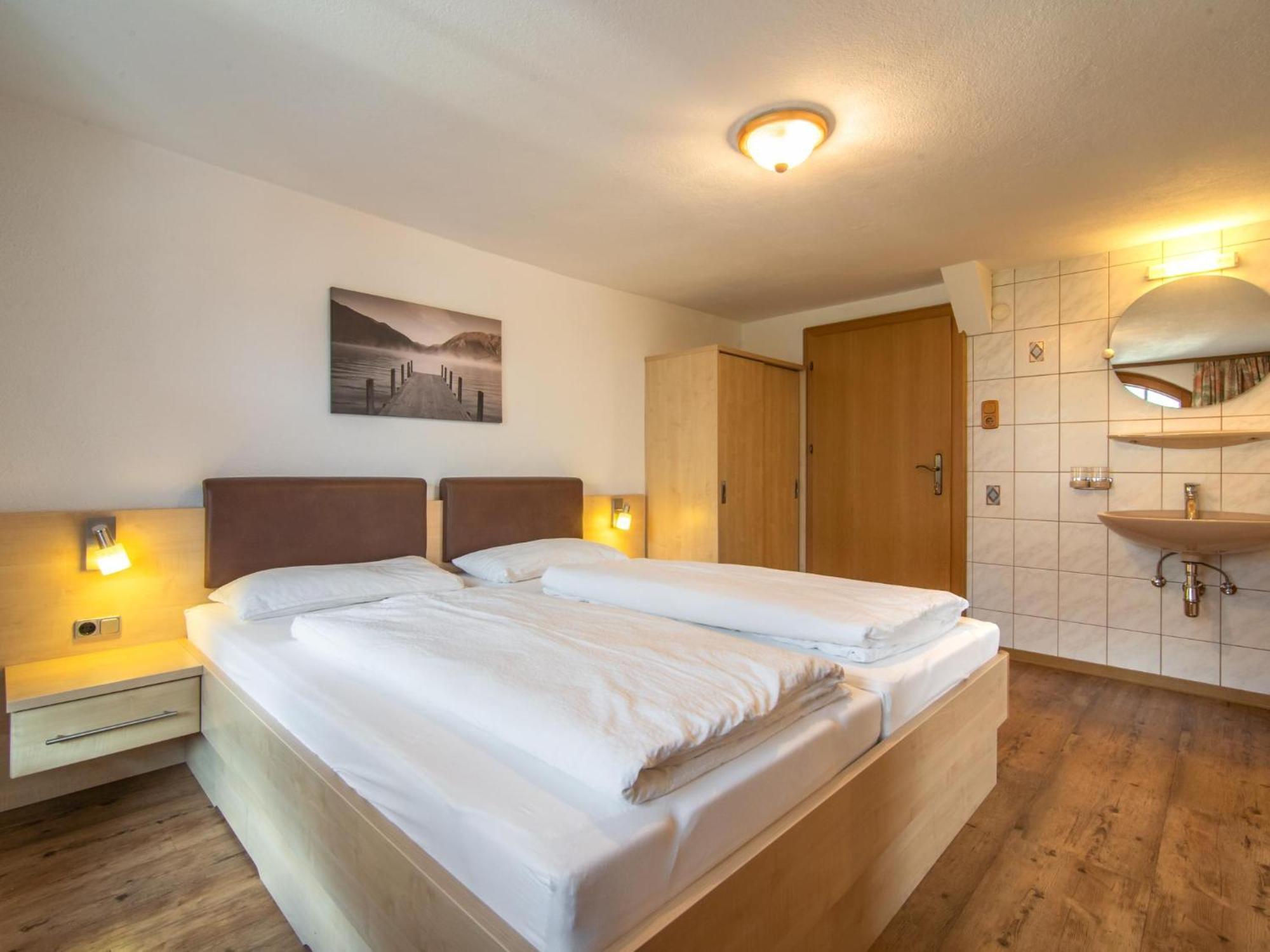 Haus Stock Apartment Zell am Ziller Exterior photo