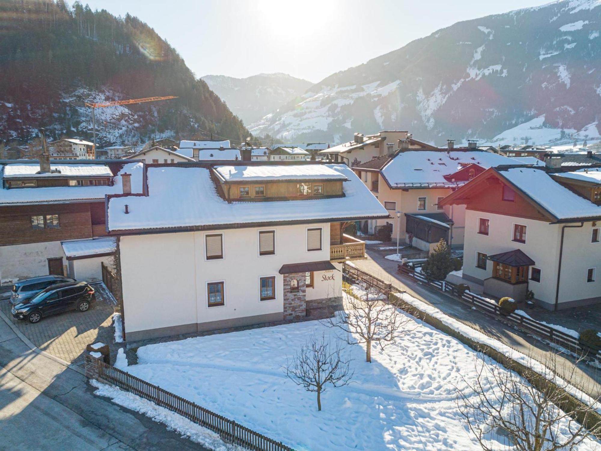 Haus Stock Apartment Zell am Ziller Exterior photo